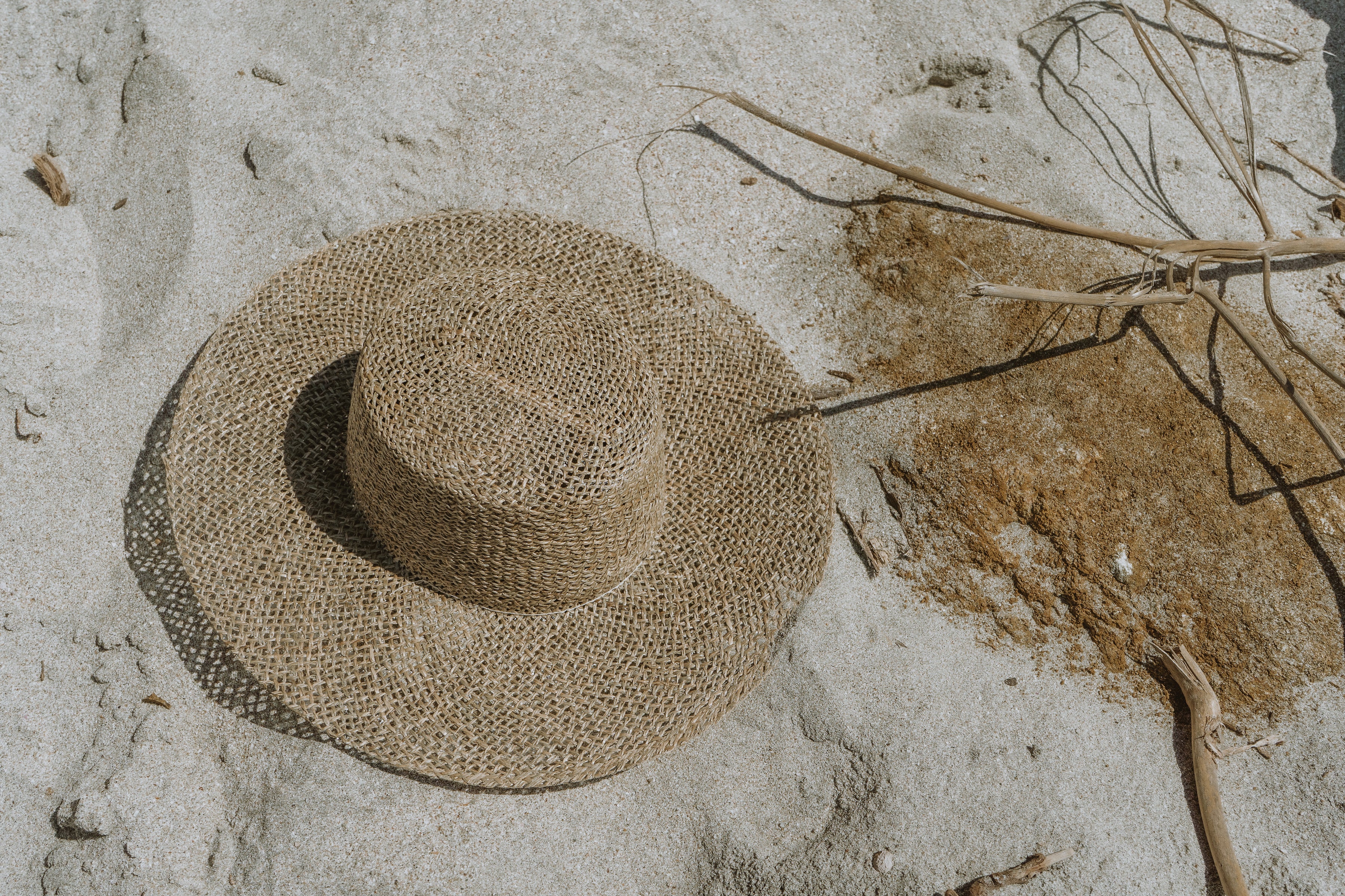 Can Straw Hats Get Wet Learn How To Fix It Sandoval Hats can-straw-hats-get-wet-learn-how-to-fix-it-sandoval-hats